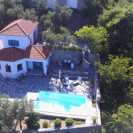 Afroditi 斯科派洛斯